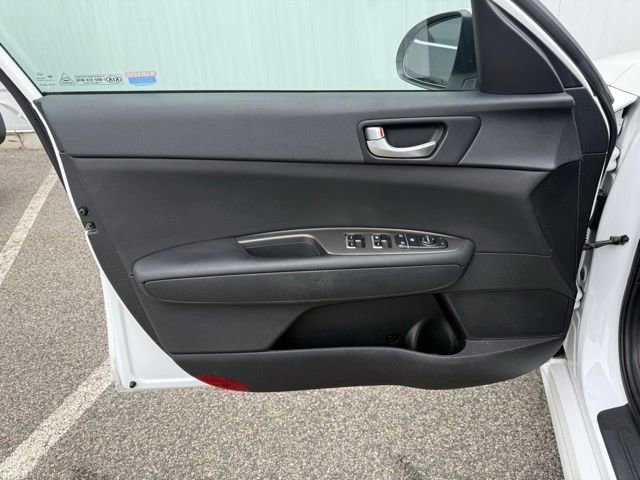 Used 2020 Kia Optima LX FWD image 11
