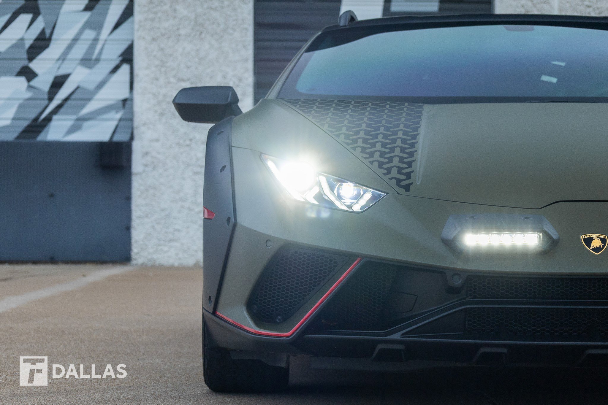 Used 2024 Lamborghini Huracan Sterrato AWD/4WD image 4