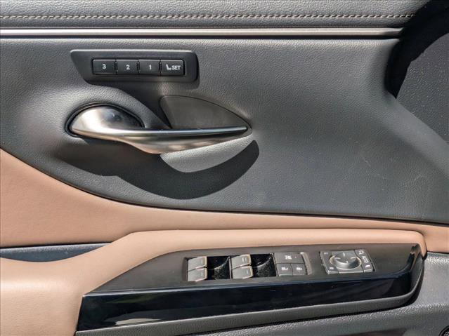 Certified 2024 Lexus ES 350 w/ Premium Package video 2