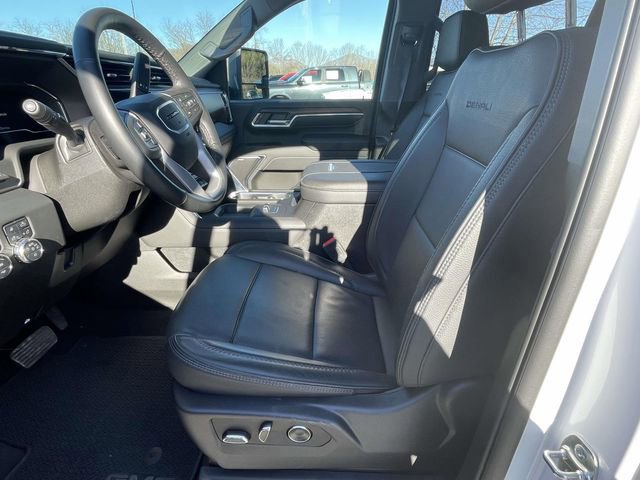 Used 2025 GMC Sierra 2500 Denali w/ Denali Reserve Package image 13