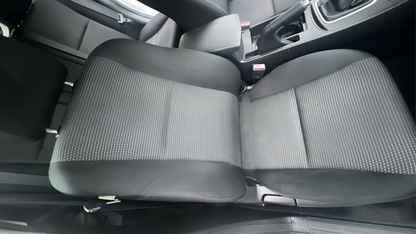 Used 2012 MAZDA MAZDA3 i Touring image 12