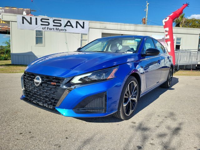 Certified 2025 Nissan Altima 2.5 SR image 10