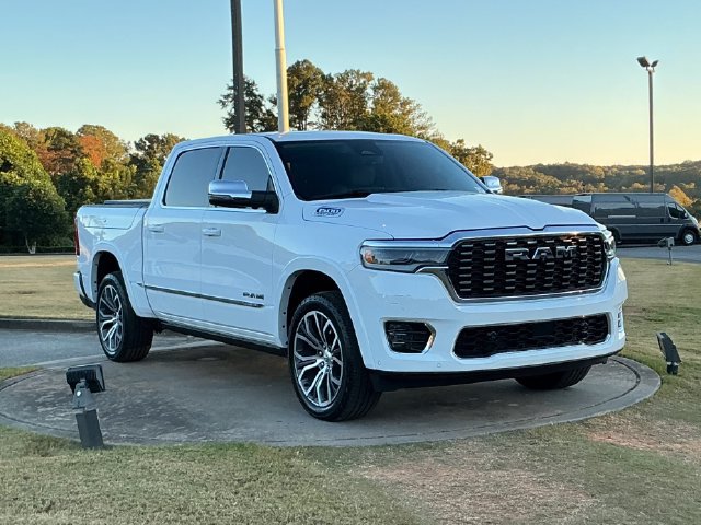 Used 2025 RAM 1500 Tungsten AWD/4WD image 9