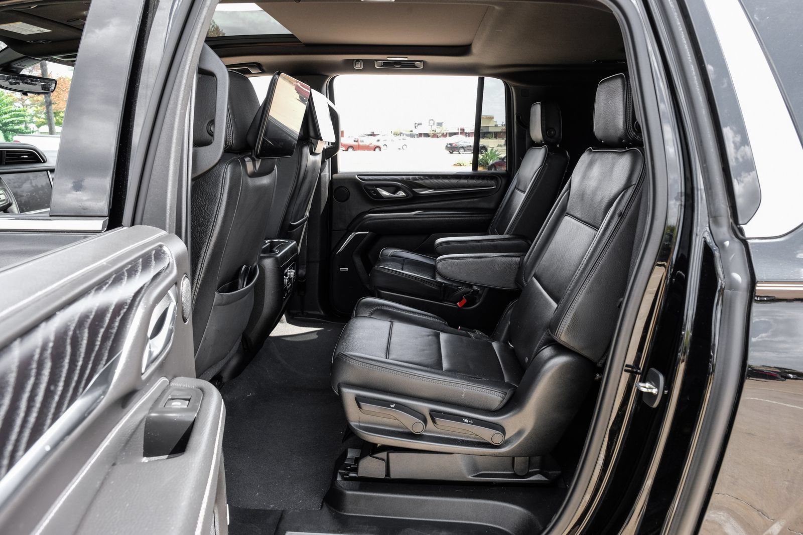 Used 2021 GMC Yukon XL Denali w/ Denali Premium Package RWD image 54