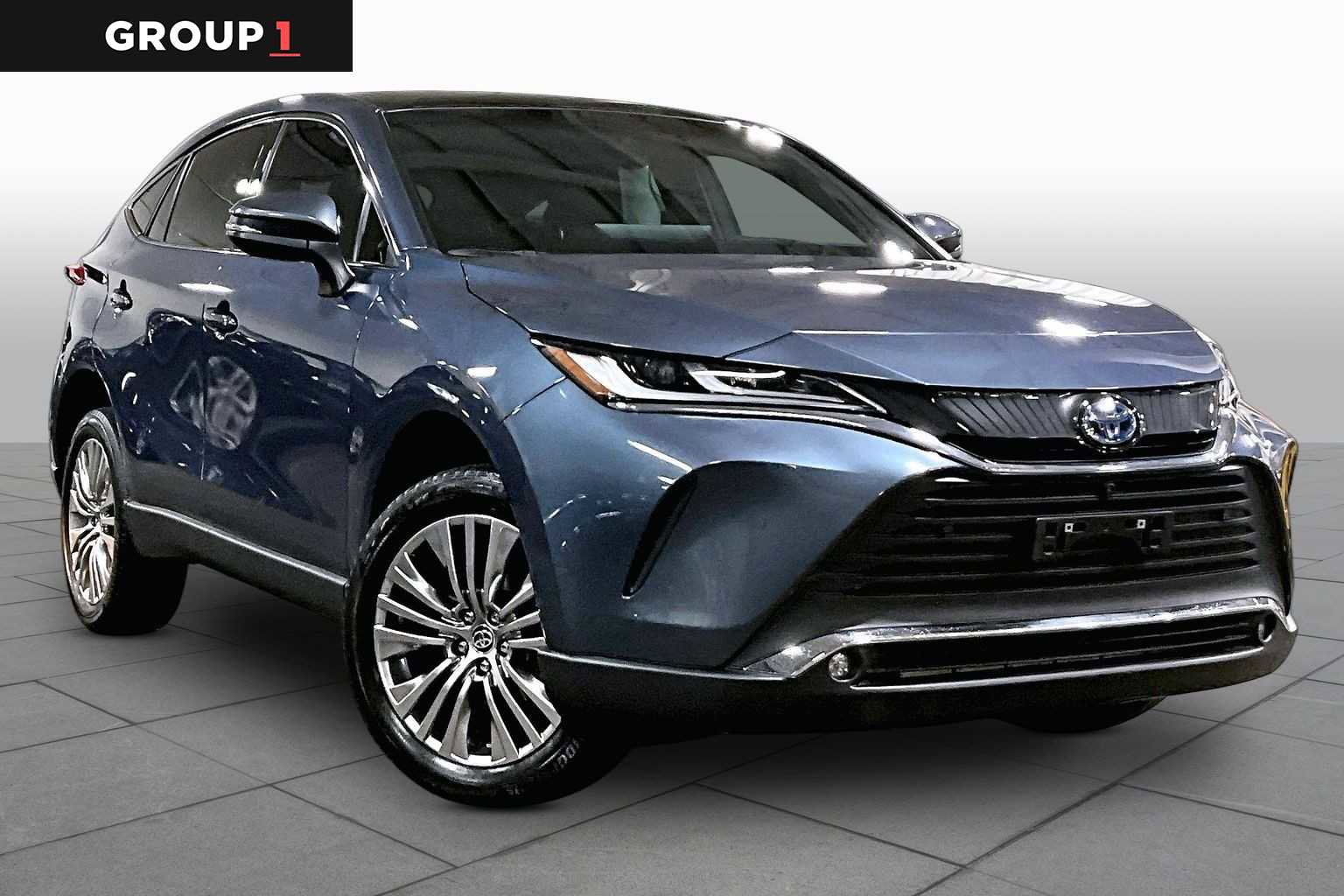 Used 2024 Toyota Venza Limited AWD/4WD image 3