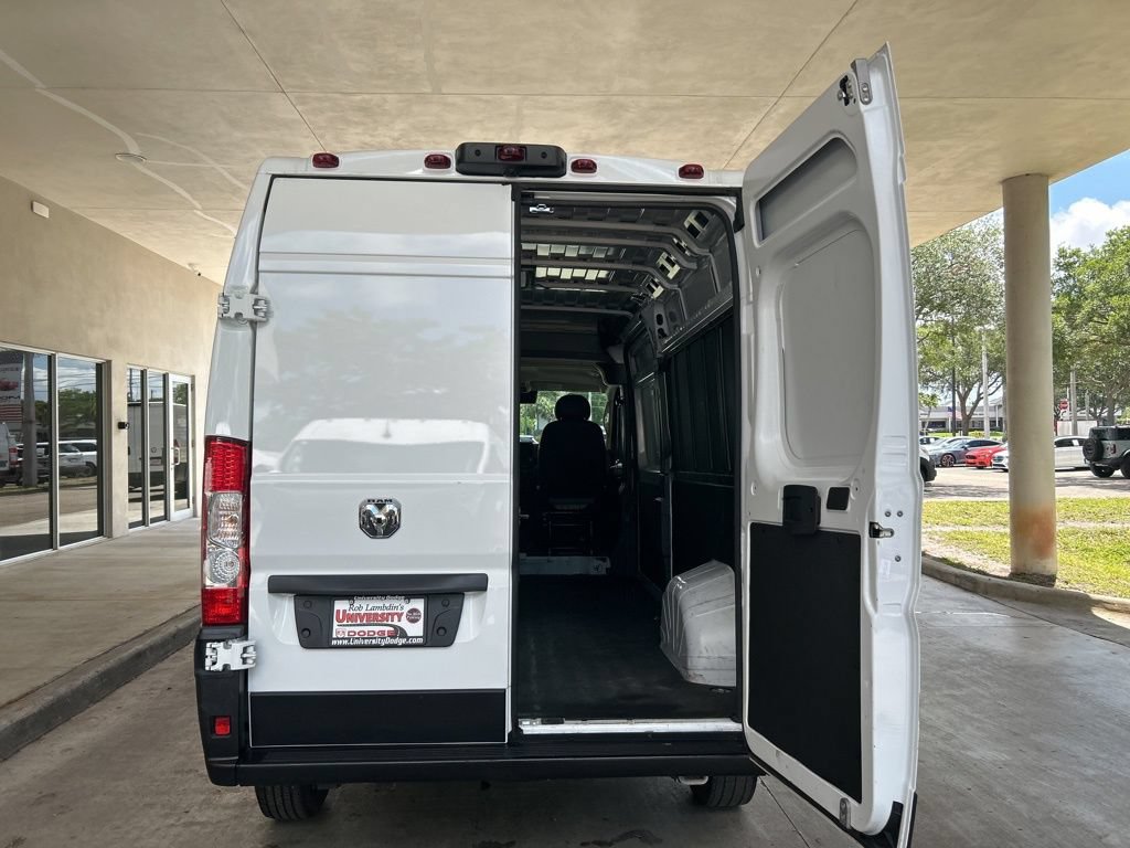Used 2025 RAM ProMaster 2500 w/ Convenience Group FWD image 33