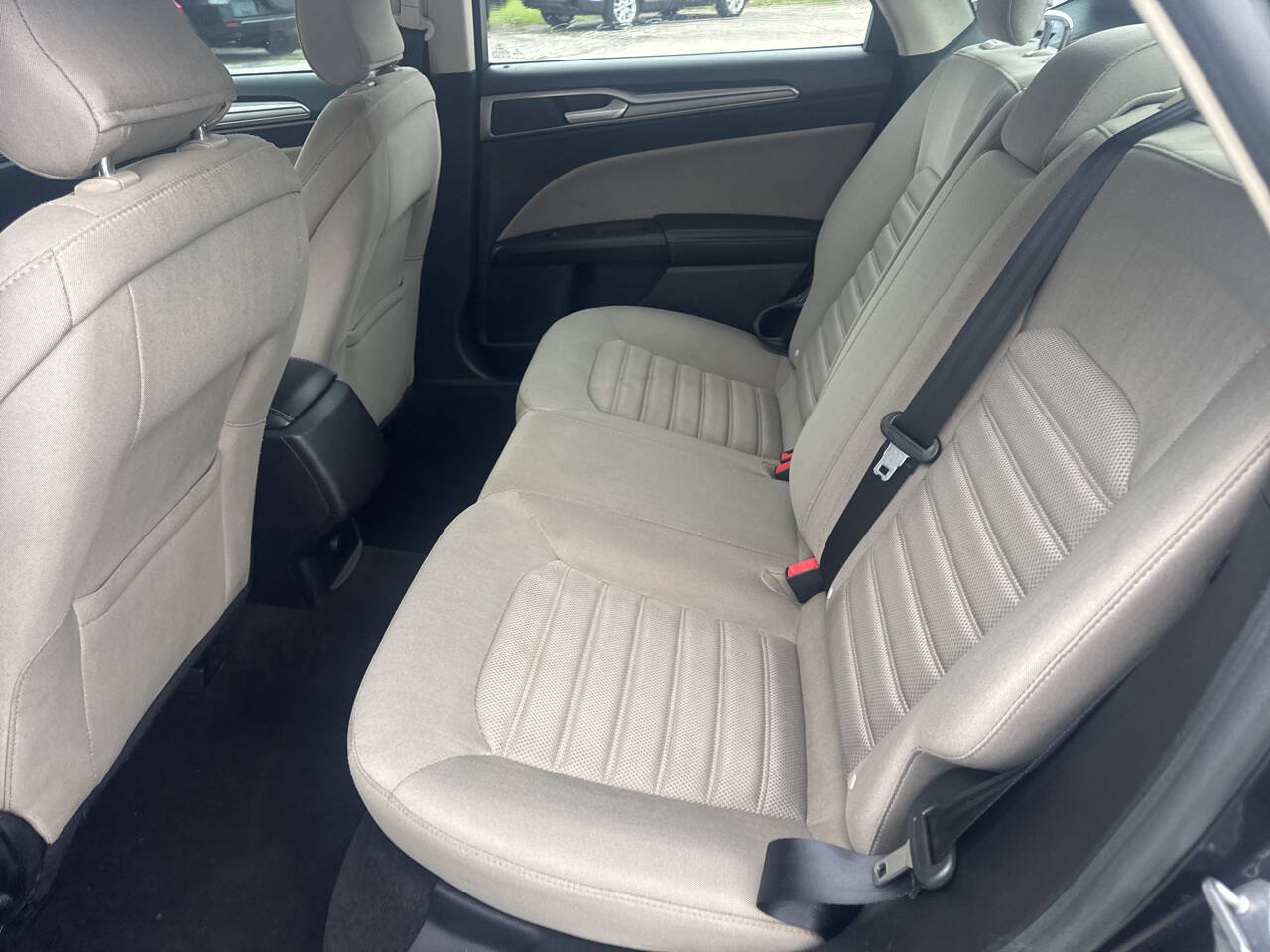Used 2019 Ford Fusion S FWD image 19