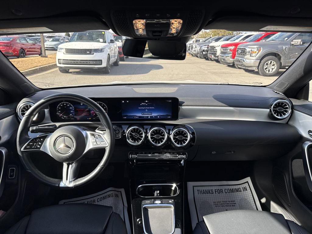 Used 2025 Mercedes-Benz CLA 250 image 21