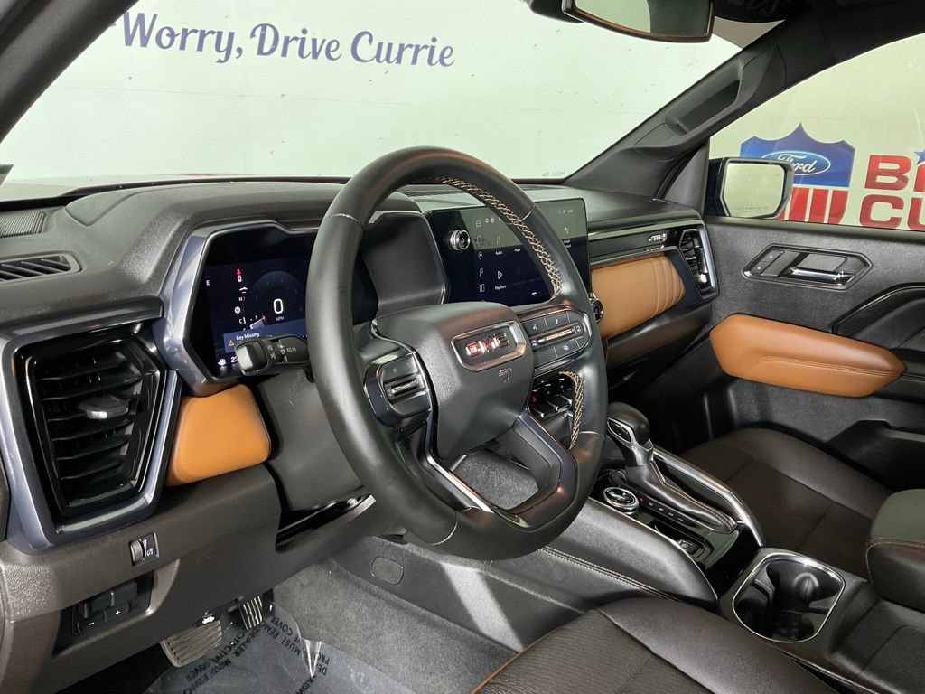 Used 2023 GMC Canyon AT4 w/ Technology Package AWD/4WD image 13