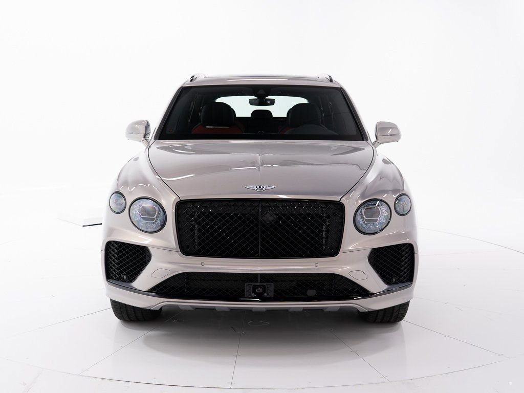 New 2025 Bentley Bentayga image 8