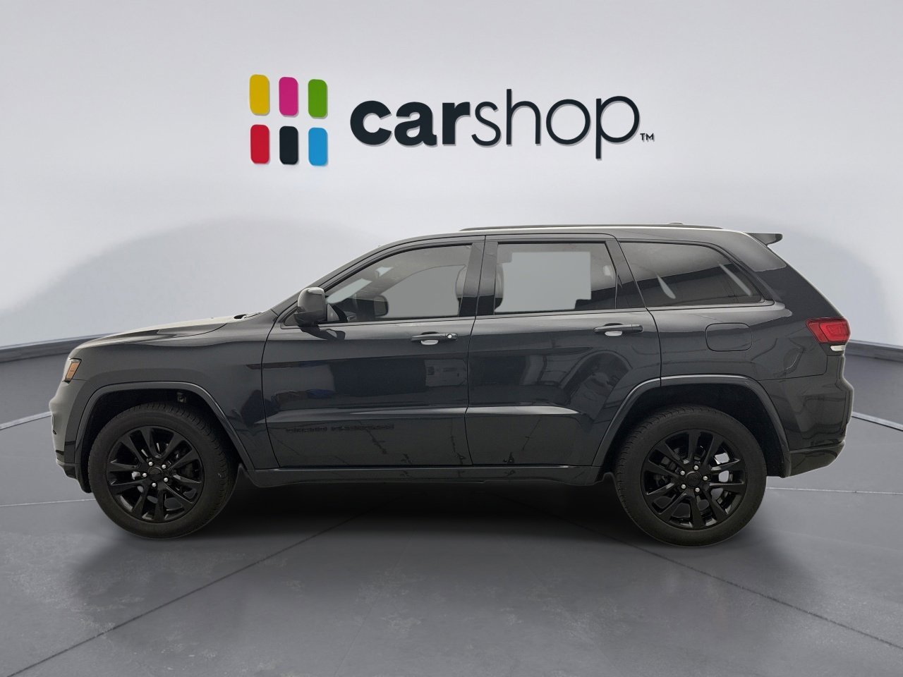Used 2018 Jeep Grand Cherokee Altitude AWD/4WD image 2