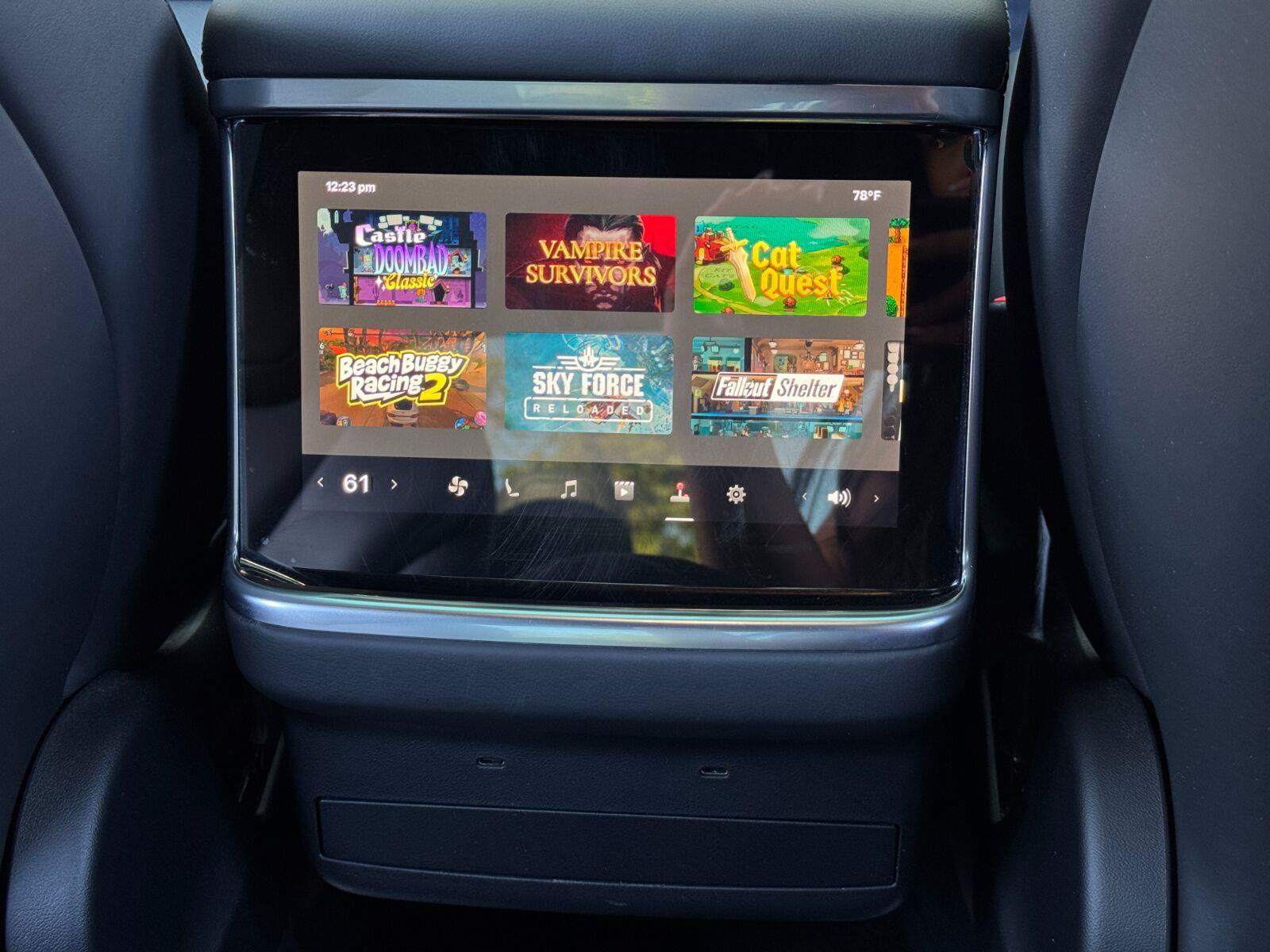 Used 2022 Tesla Model X Plaid AWD/4WD image 39