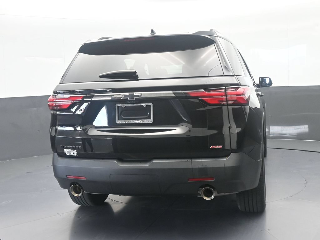 Used 2023 Chevrolet Traverse RS FWD image 5