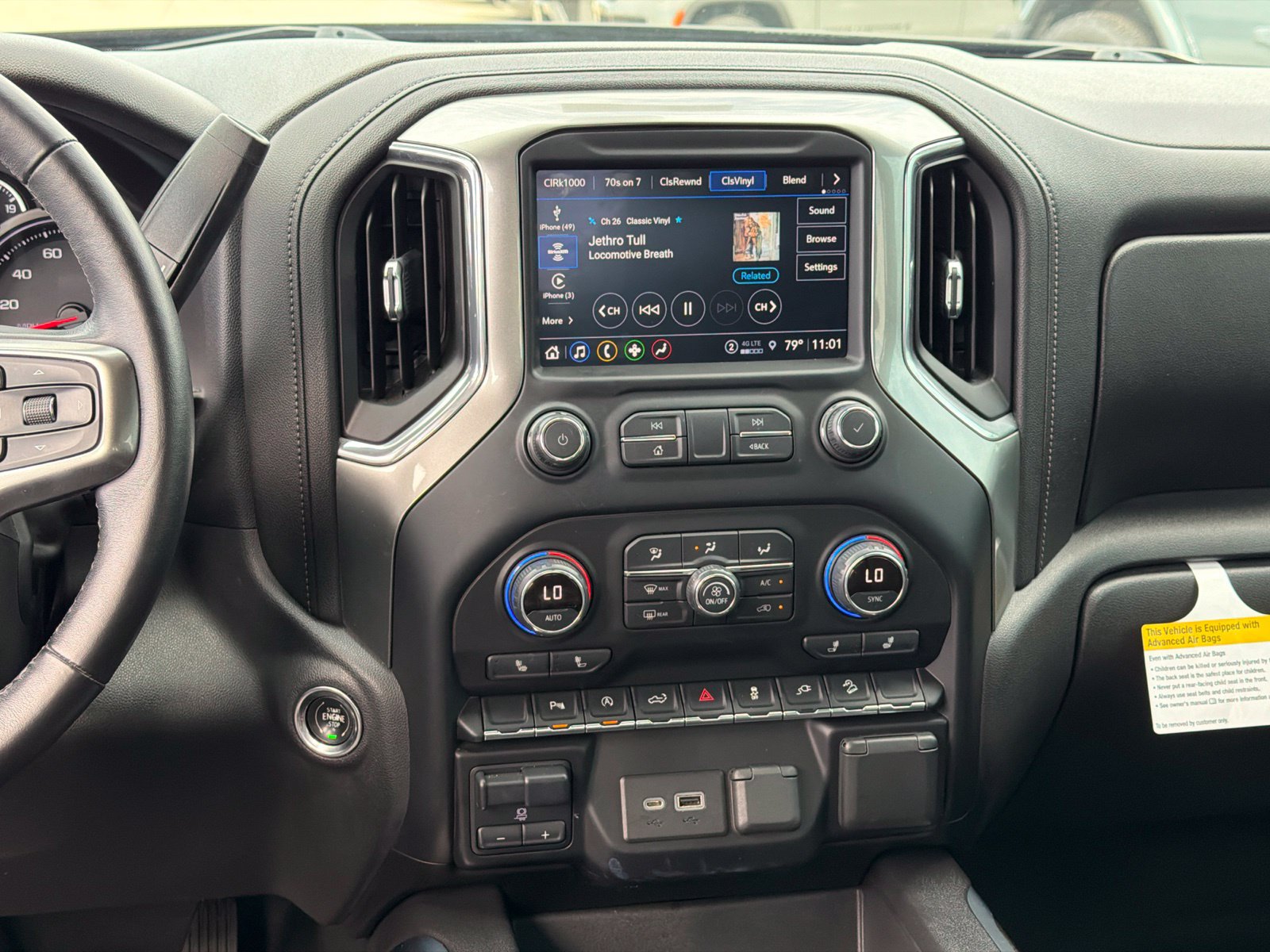 Used 2021 Chevrolet Silverado 1500 LT Trail Boss w/ Convenience Package II AWD/4WD image 22