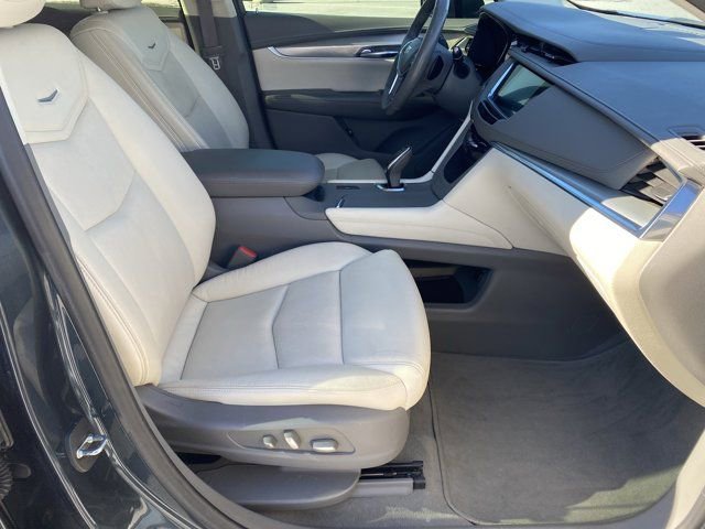 Used 2019 Cadillac XT5 Luxury image 26