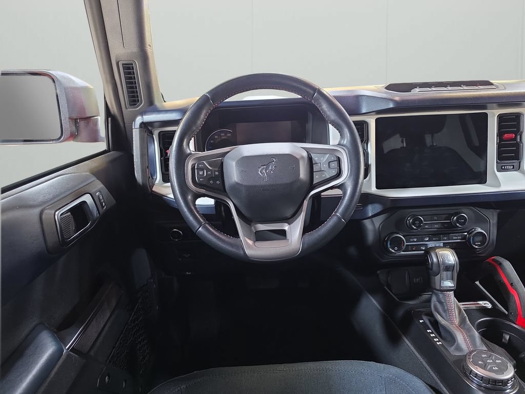 Used 2024 Ford Bronco Heritage Edition AWD/4WD image 17