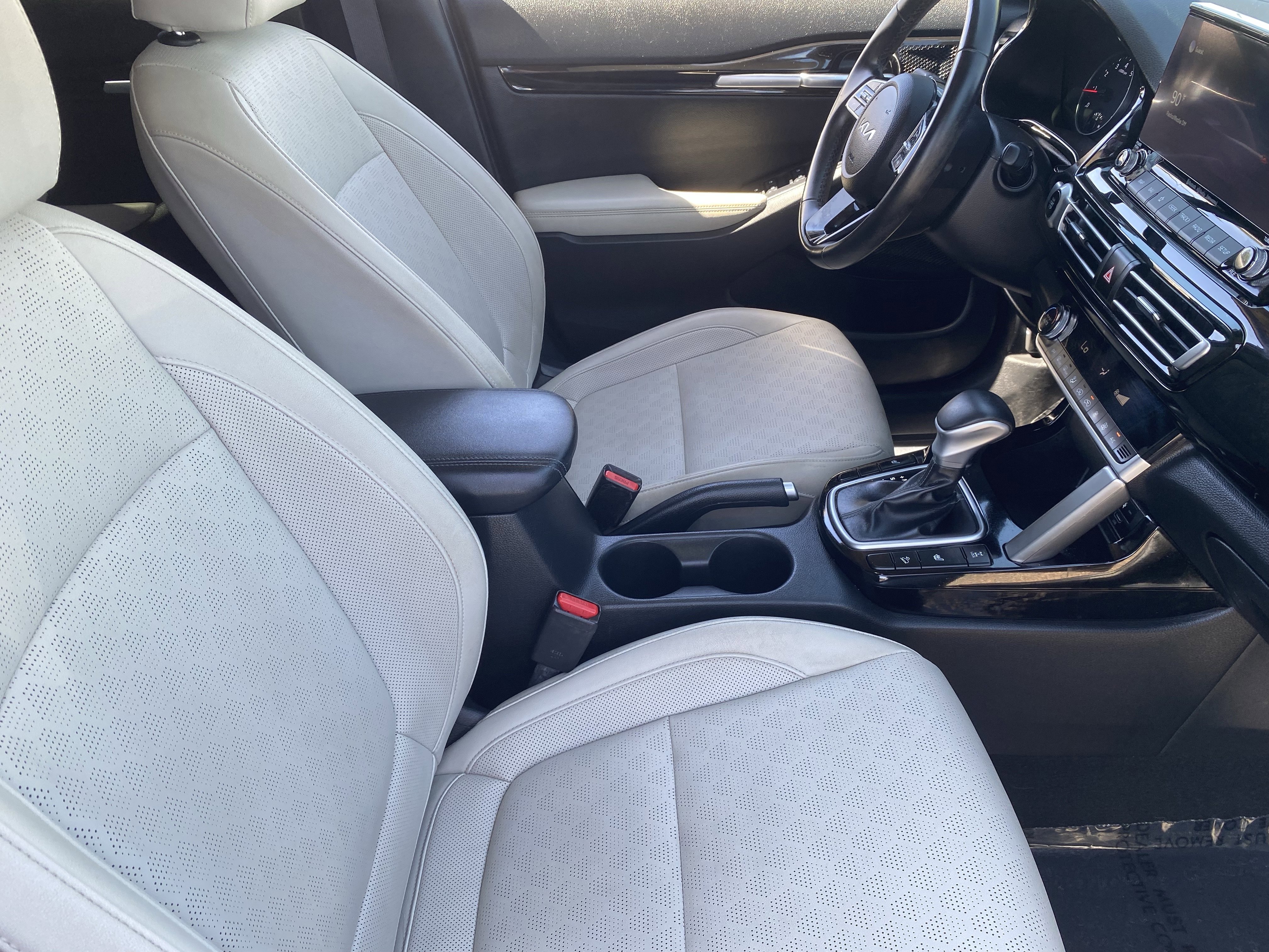 Certified 2022 Kia Seltos EX AWD/4WD image 10