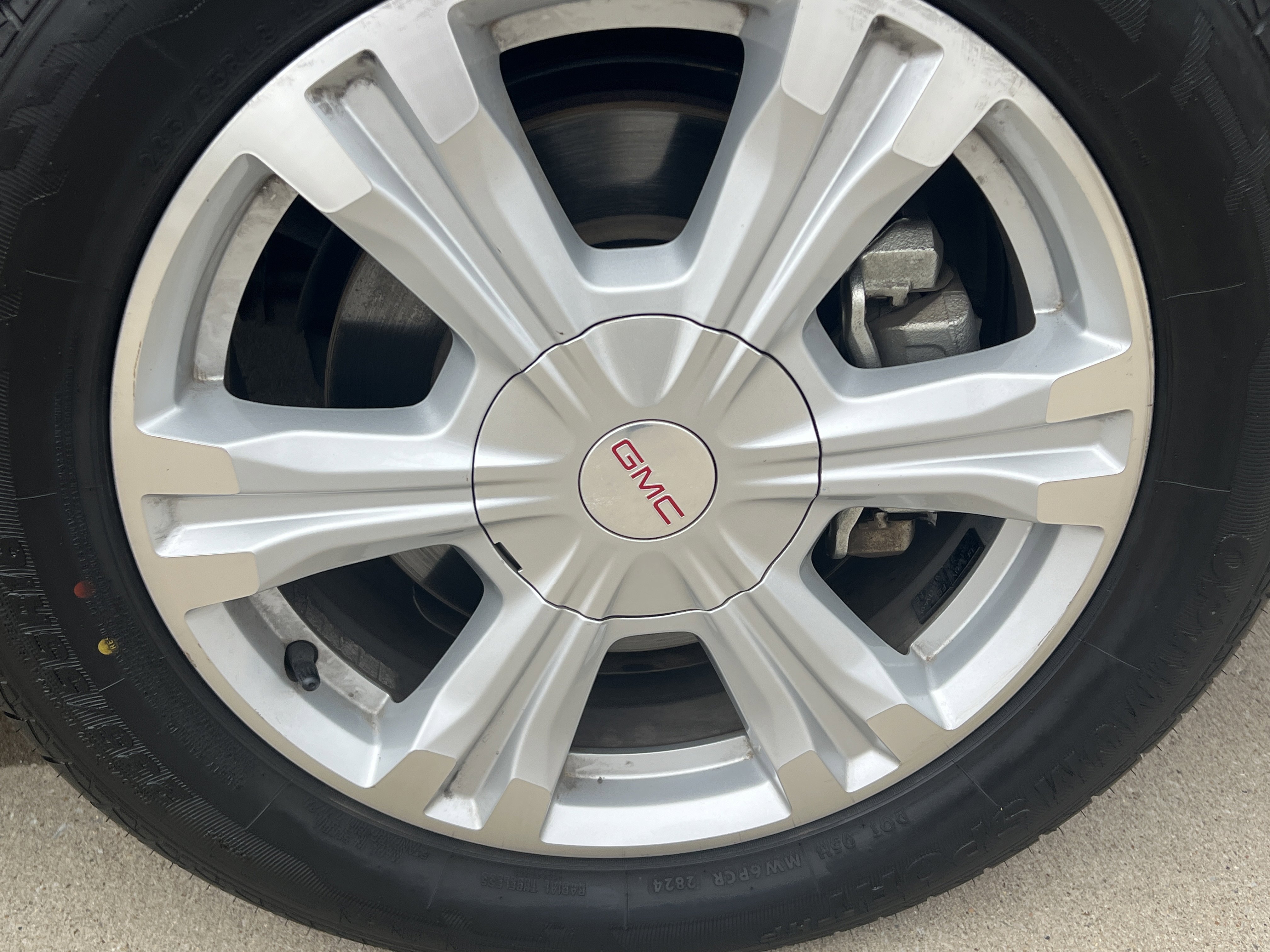 Used 2017 GMC Terrain SLT w/ Open Road Package image 12