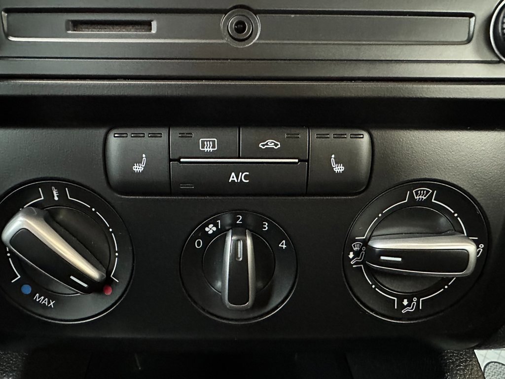 Used 2018 Volkswagen Jetta Wolfsburg Edition image 6