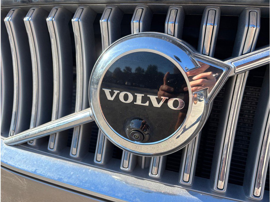 Used 2023 Volvo XC90 B5 Plus Bright image 14