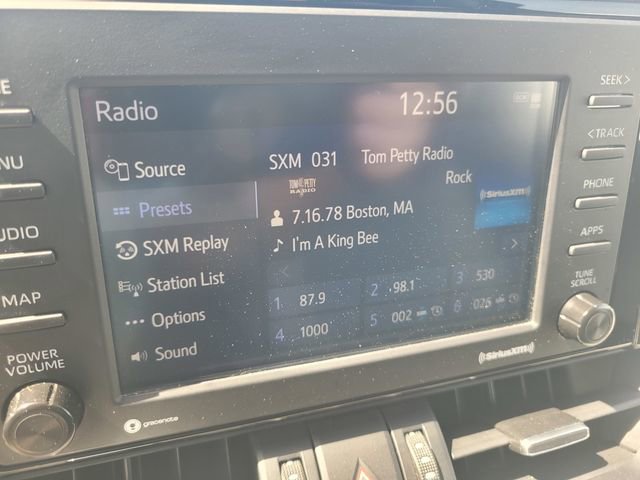 Used 2020 Toyota RAV4 XLE Premium FWD image 24