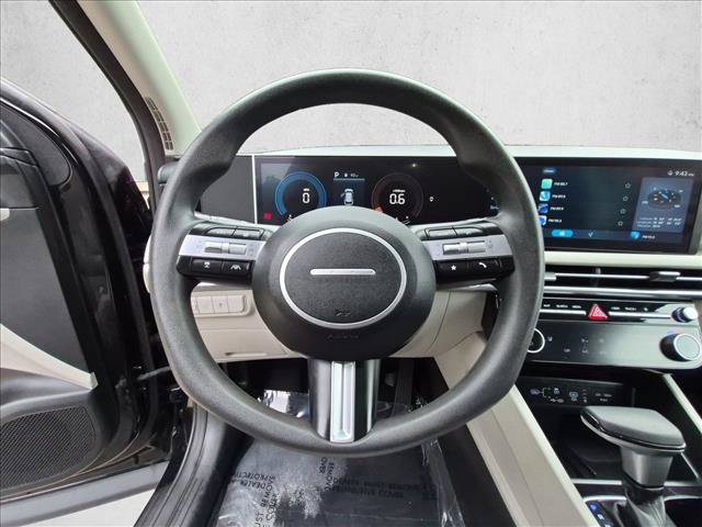 Certified 2025 Hyundai Tucson SEL AWD/4WD image 28