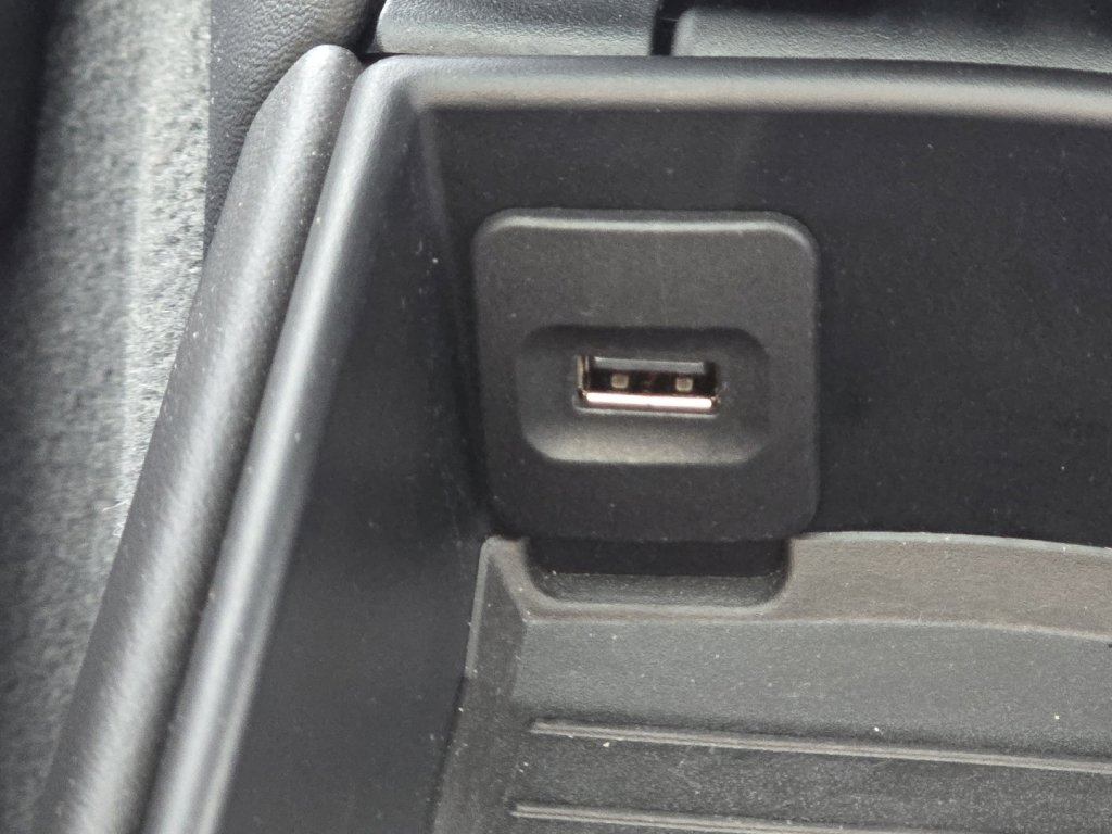 Used 2017 Porsche 911 Turbo image 21