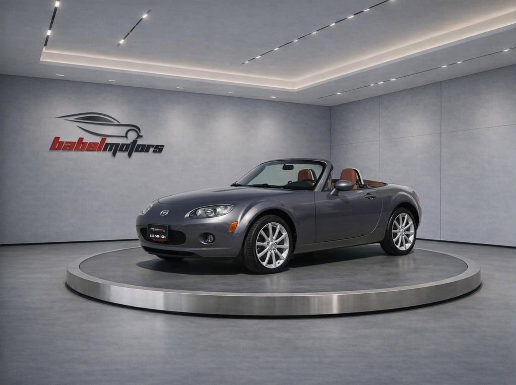 Used 2006 MAZDA MX-5 Miata Grand Touring w/ Premium Pkg RWD image 3