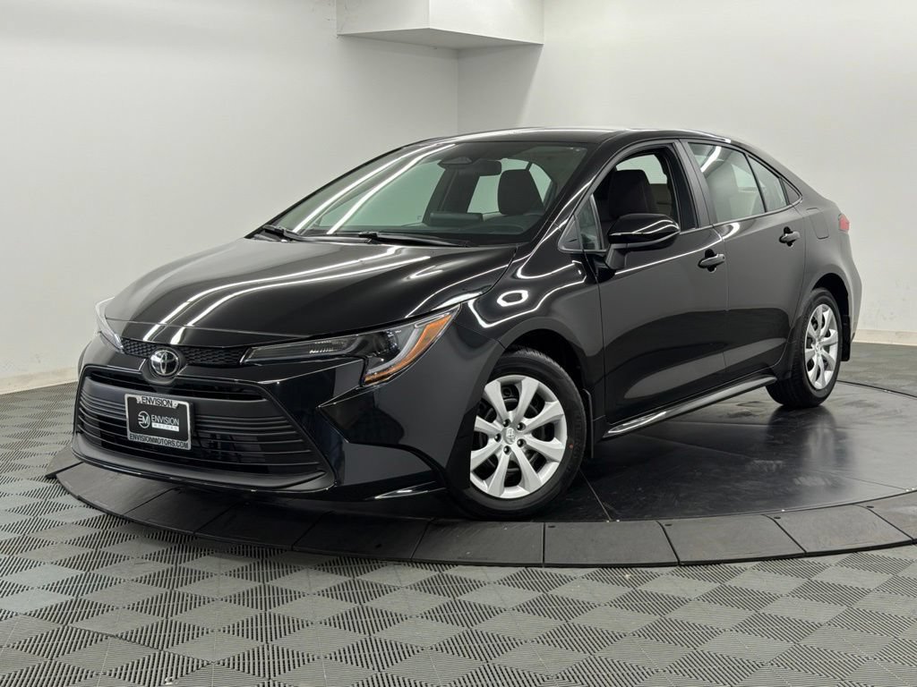 Certified 2026 Toyota Corolla LE FWD image 3