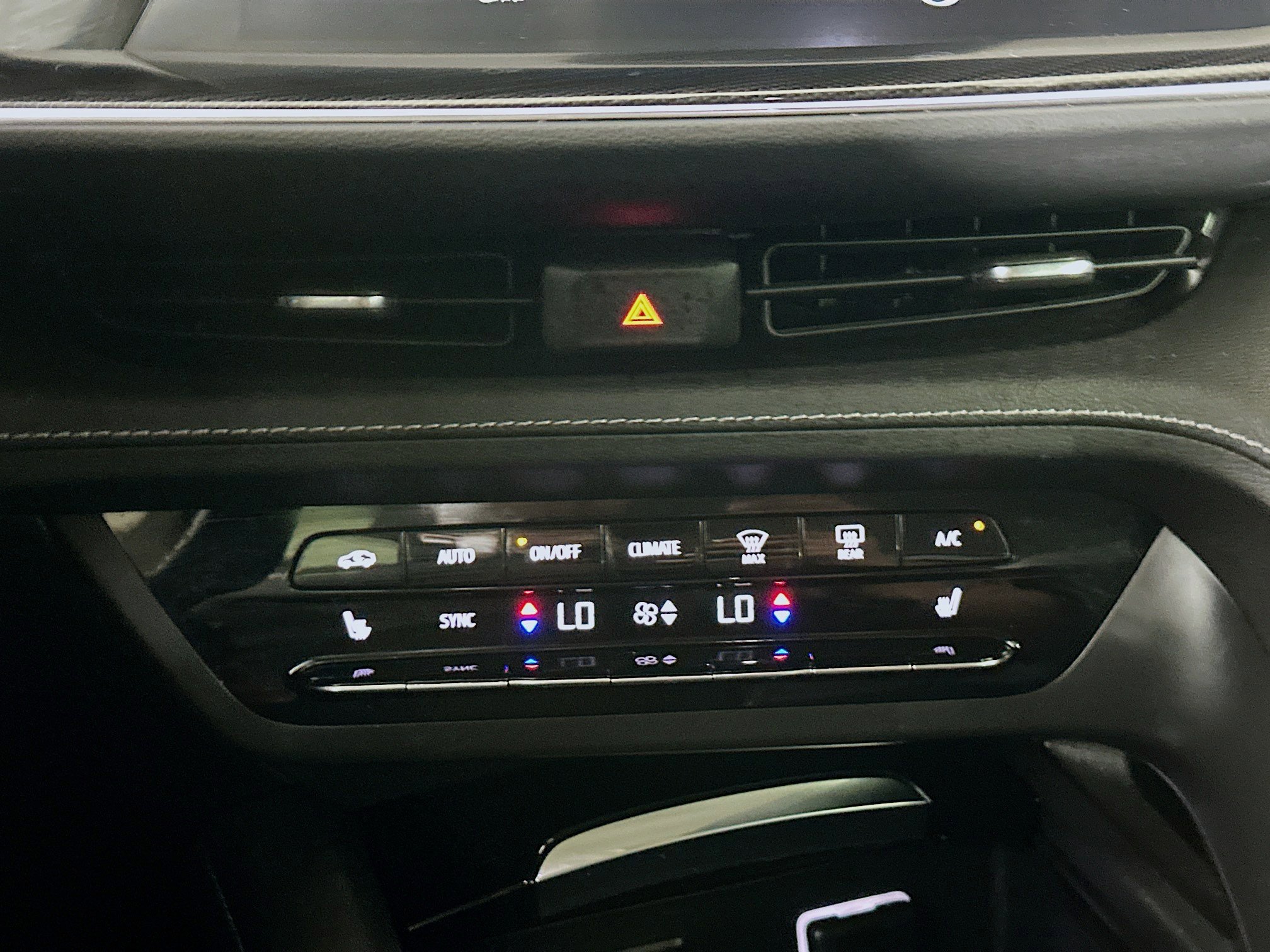 Used 2022 Buick Envision Preferred image 24