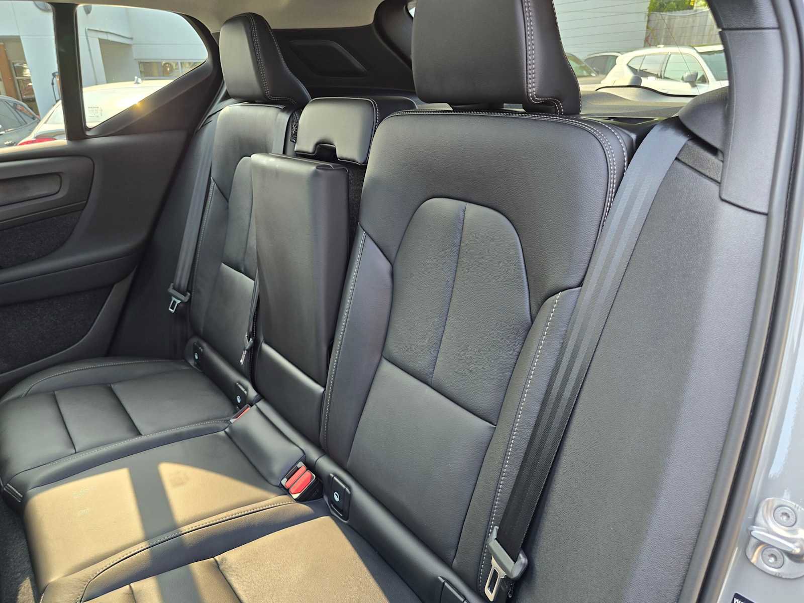 New 2026 Volvo XC40 B5 Plus w/ Protection Package Premier image 17