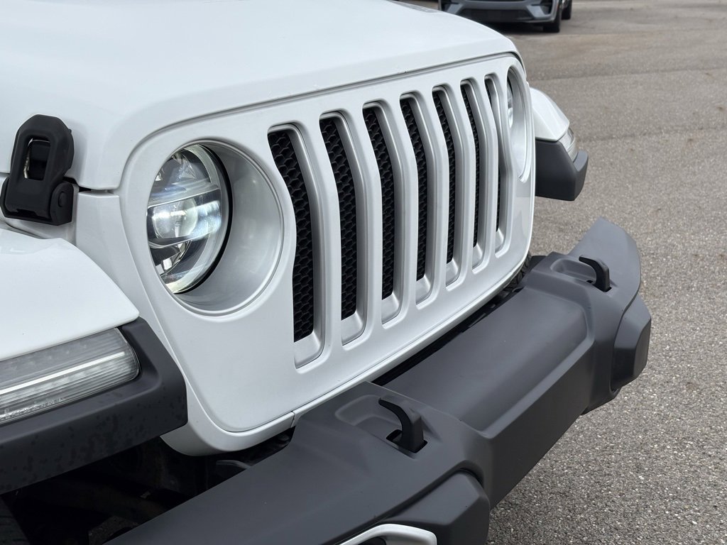 Used 2021 Jeep Wrangler Unlimited Sahara image 9