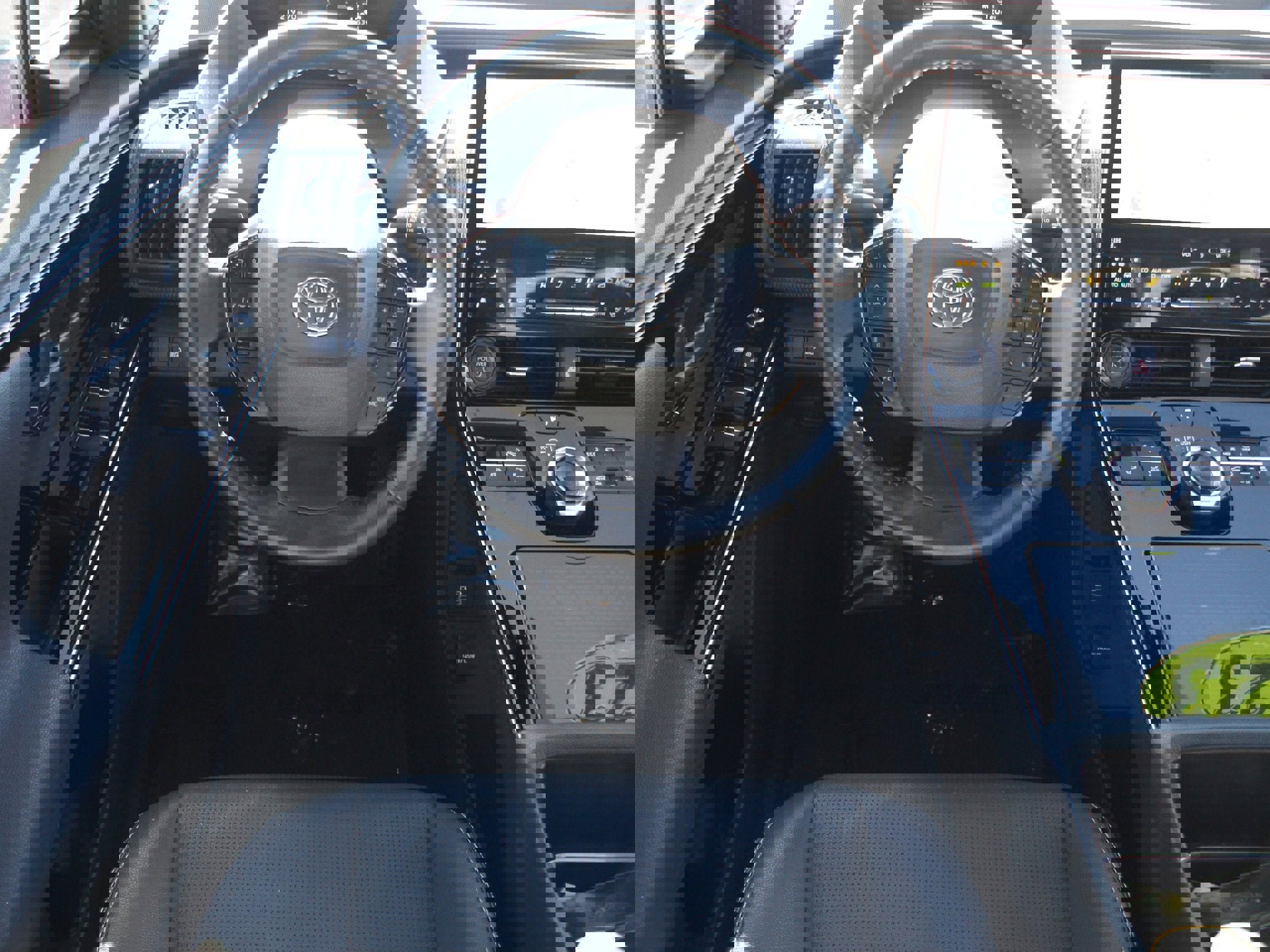 Used 2023 Toyota bZ4X Limited image 5