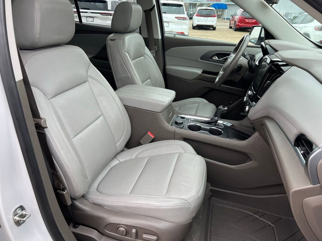 Used 2019 Chevrolet Traverse Premier w/ Driver Confidence II Package image 10