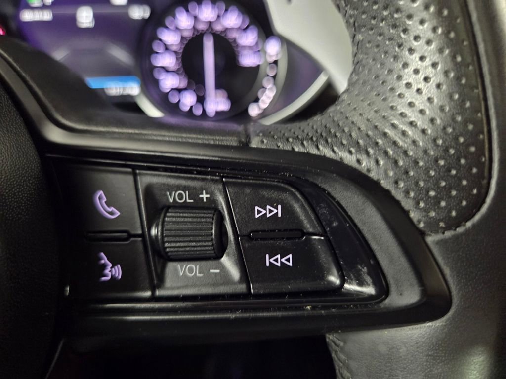 Used 2023 Alfa Romeo Stelvio Veloce AWD/4WD image 17