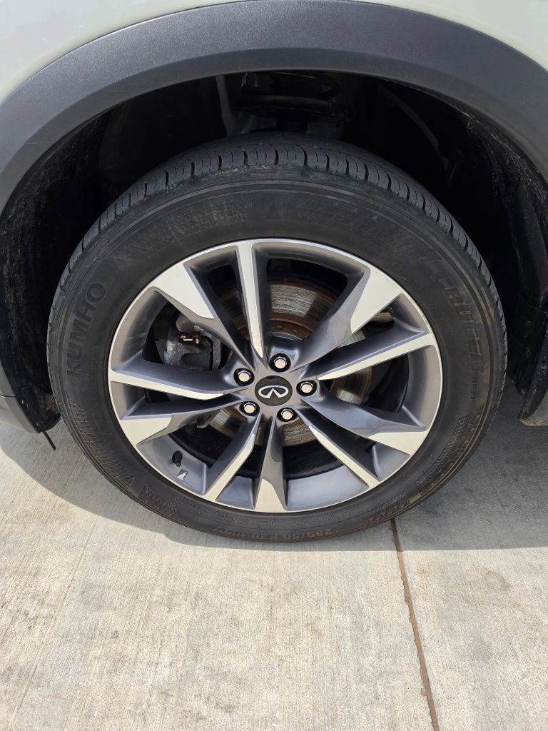 Used 2024 INFINITI QX60 Luxe AWD/4WD image 8