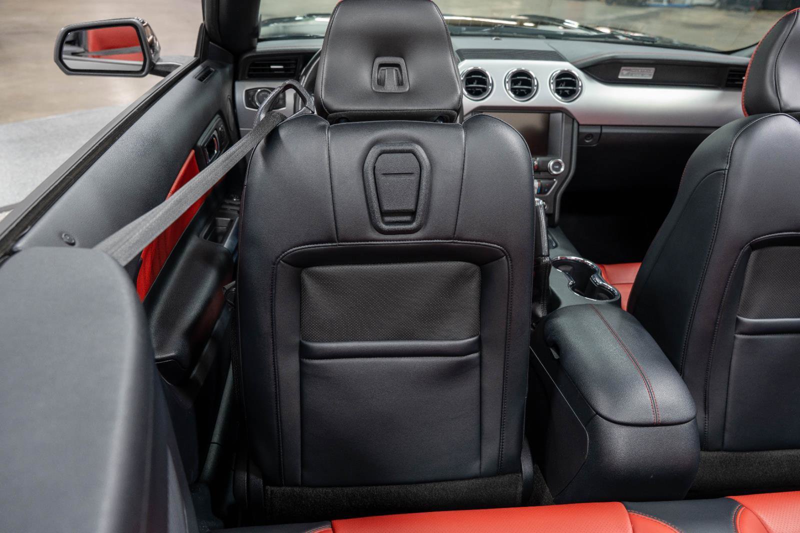 Used 2015 Ford Mustang GT Premium w/ Equipment Group 401A image 56