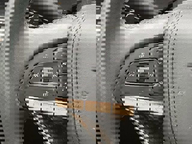 Certified 2023 Cadillac XT6 Premium Luxury w/ Platinum Package image 14