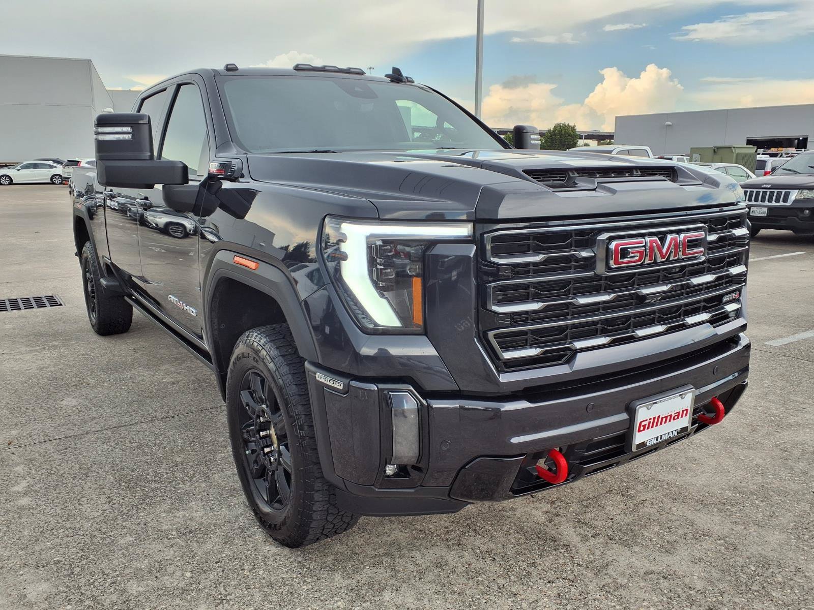 Used 2024 GMC Sierra 2500 AT4 w/ AT4 Premium Plus Package AWD/4WD image 2