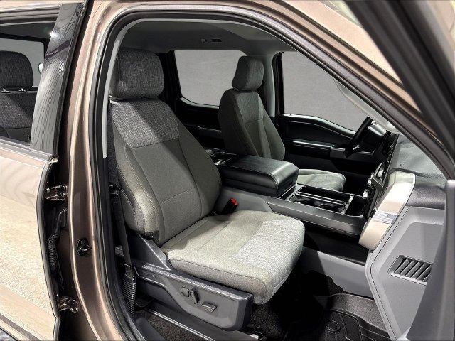 Used 2022 Ford F150 XLT w/ Equipment Group 302A High AWD/4WD image 33