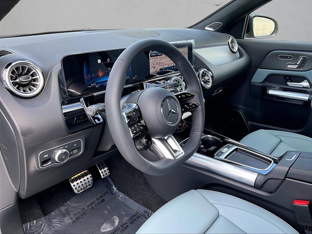New 2026 Mercedes-Benz GLA 35 AMG 4MATIC image 8
