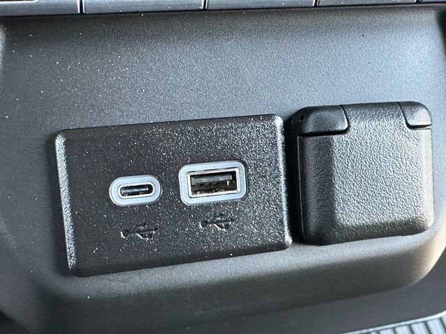 Used 2024 Chevrolet Silverado 1500 Custom w/ LPO, Dark Essentials Package AWD/4WD image 22