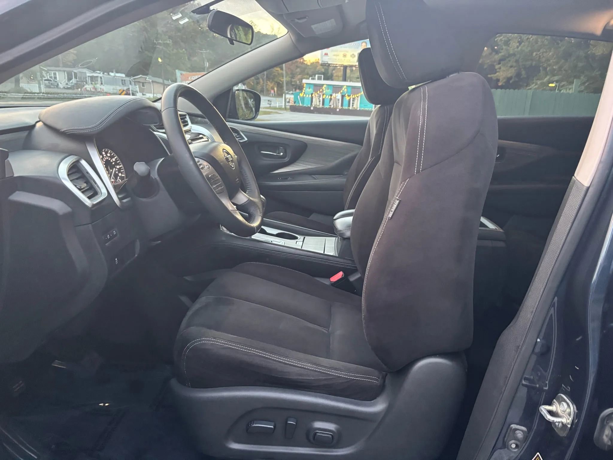 Used 2016 Nissan Murano SV image 22