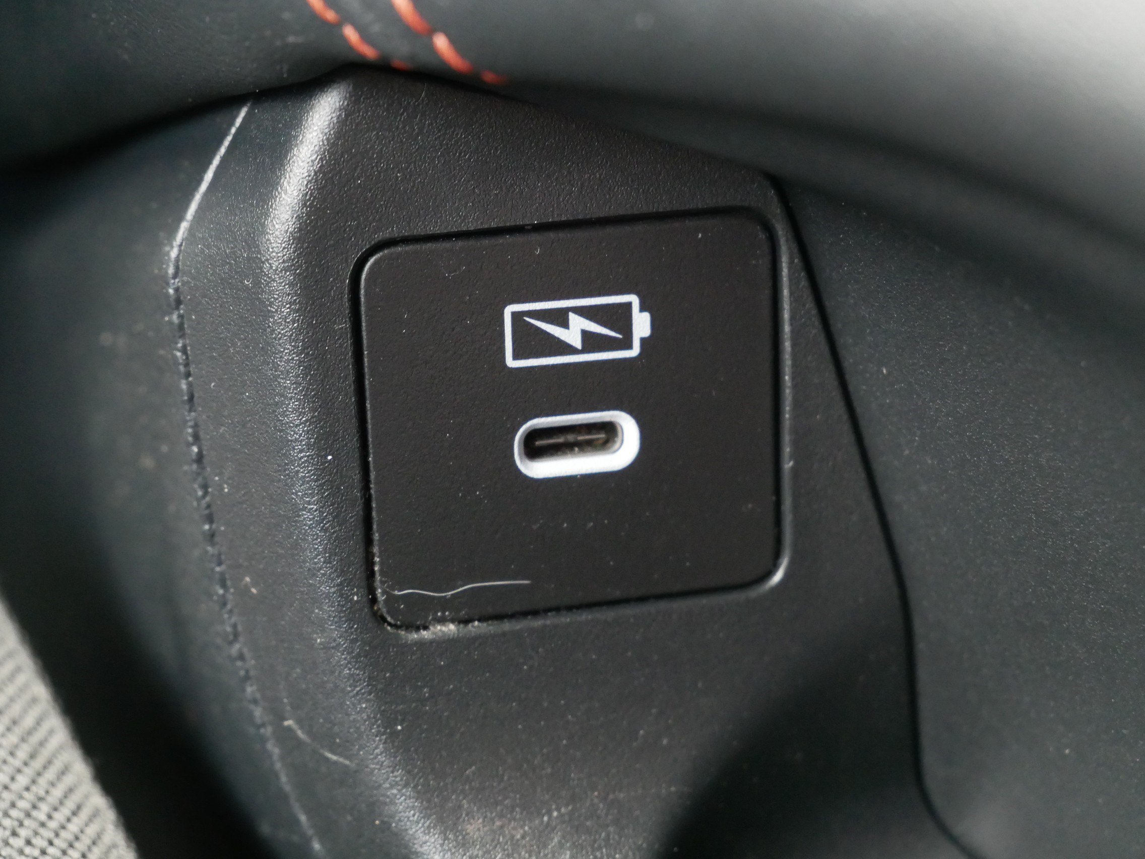 Certified 2024 Honda HR-V Sport image 33