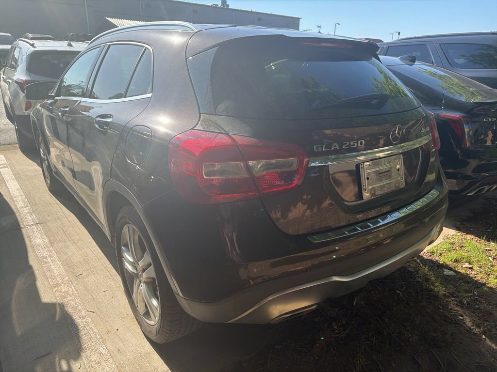 Used 2018 Mercedes-Benz GLA 250 4MATIC image 8