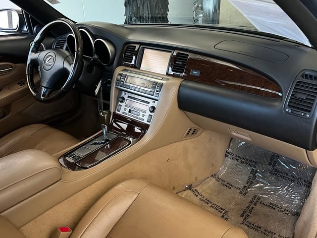 Used 2006 Lexus SC 430 Convertible w/ Preferred Accessory Pkg RWD image 37