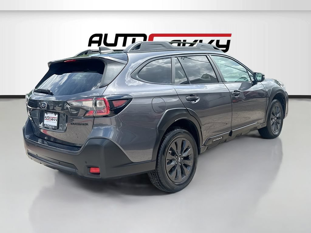 Used 2024 Subaru Outback Onyx Edition AWD/4WD image 7