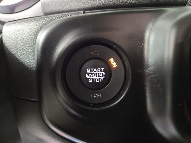 Used 2021 Jeep Wrangler Unlimited Sahara image 25