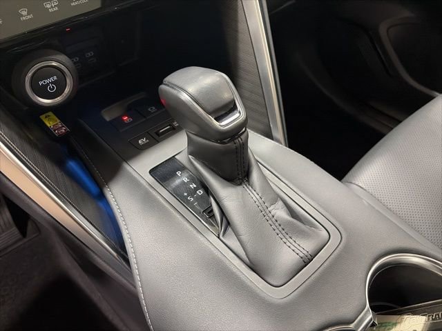 Used 2023 Toyota Venza Limited image 17