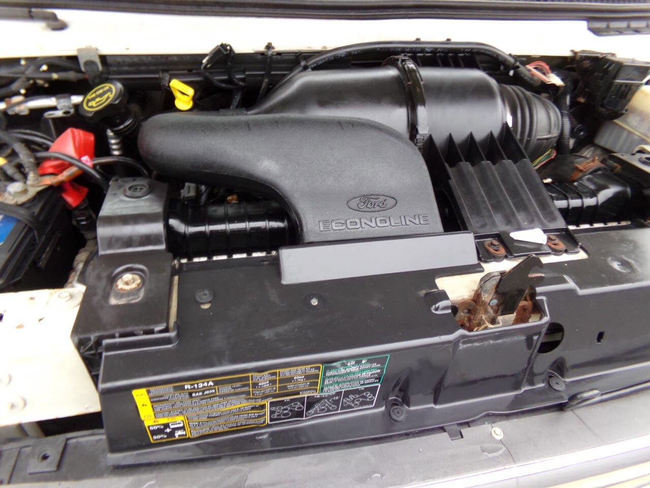 Used 2006 Ford E-250 and Econoline 250 RWD image 44